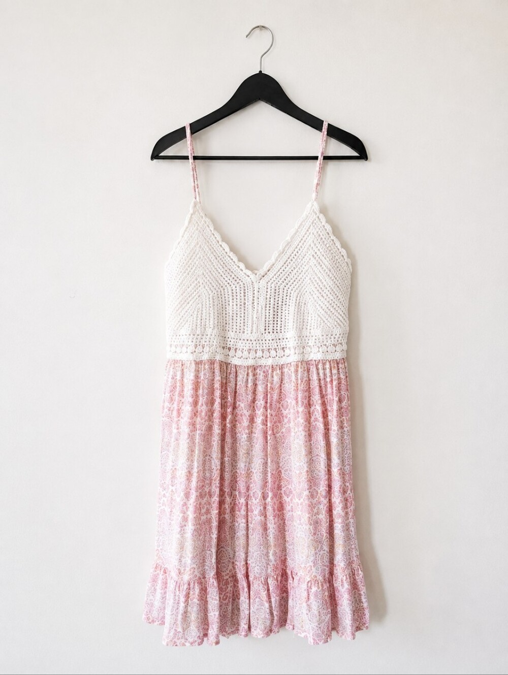 •Pink Rose White and Pink Women's Dress